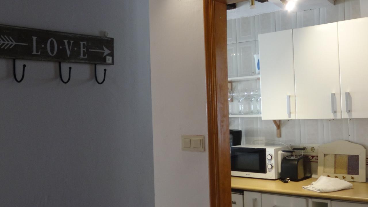 Charming Apartments De Gomerez Гранада Экстерьер фото